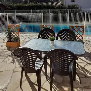 Casa vacanze Maison Mitoyenne Avec Piscine Un Moment Chez Diane, Grasse